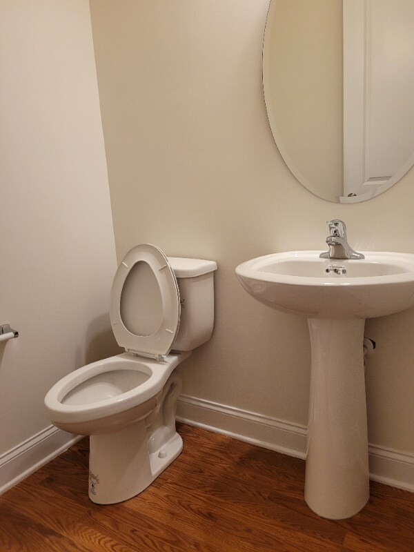 Photo - 904 Haybeck Ln