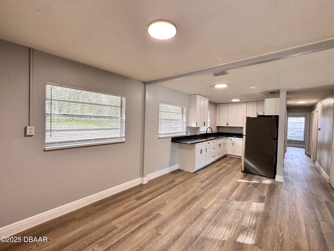 Photo - 704 Boston Ct