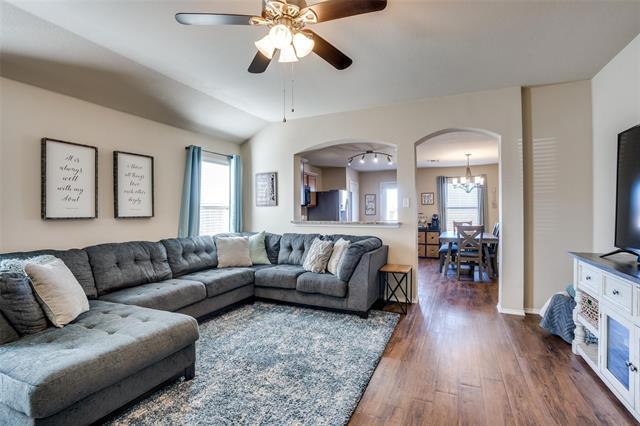 Photo - 1606 Meadow Creek Dr