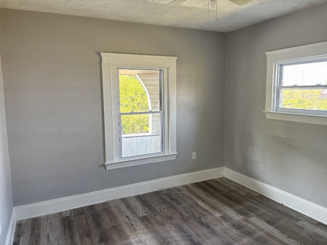 Photo - 2833 E 100th St Unit upstairs