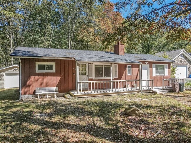 Photo - 164 Buckhill Rd