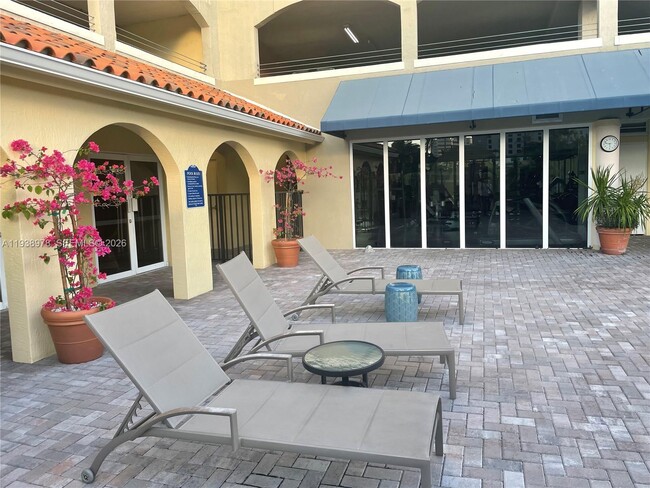 Photo - 2351 Douglas Rd Unit 809