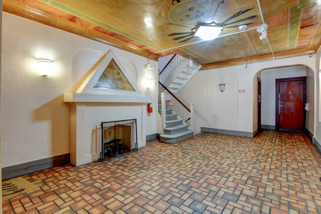Photo - 901 Grand Ave Apartment Unit # 2B