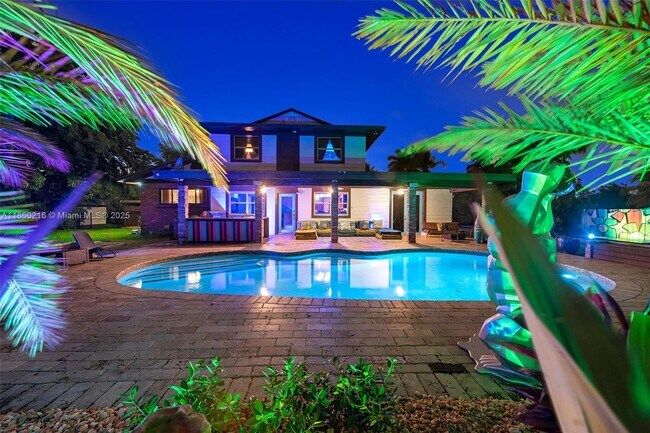 Photo - 250 NE 158th St