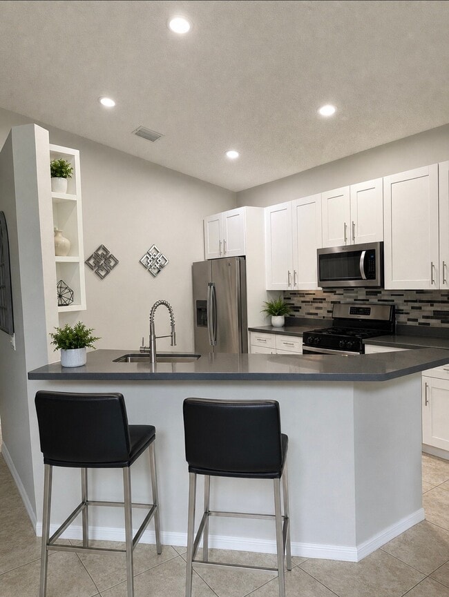 Photo - 6271 SW 195th Ave