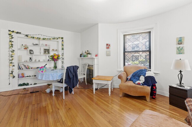 Photo - 1462 Commonwealth Ave Unit 1