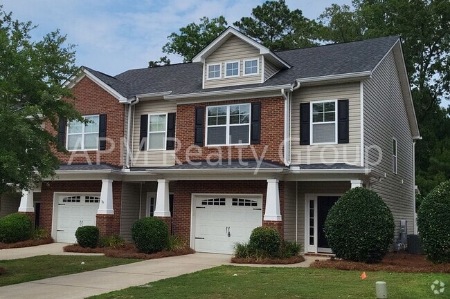 Building Photo - Saluda Springs Townhome