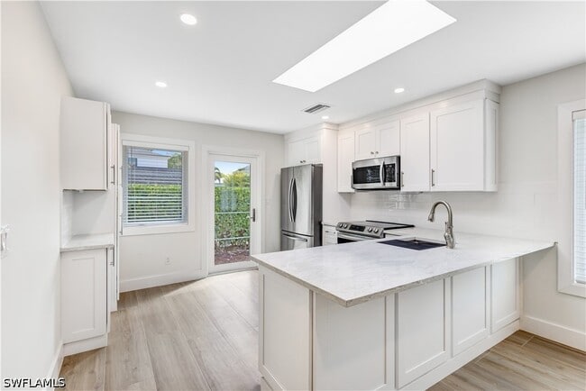 Photo - 1019 7th St S