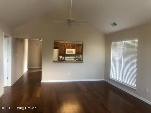 Photo - 405 Fledge Dr