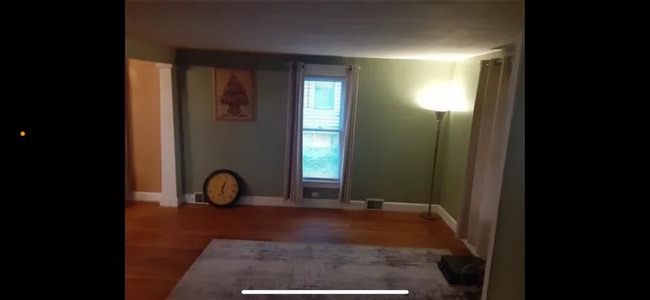 Photo - 39 Endicott Ave