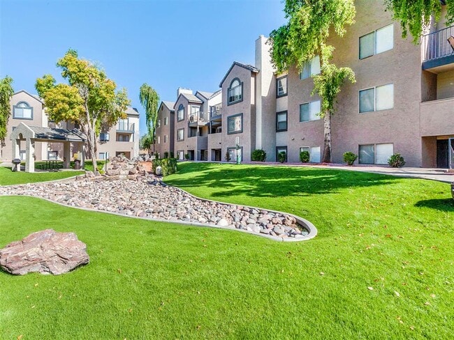 Building Photo - Terra Vida Rental