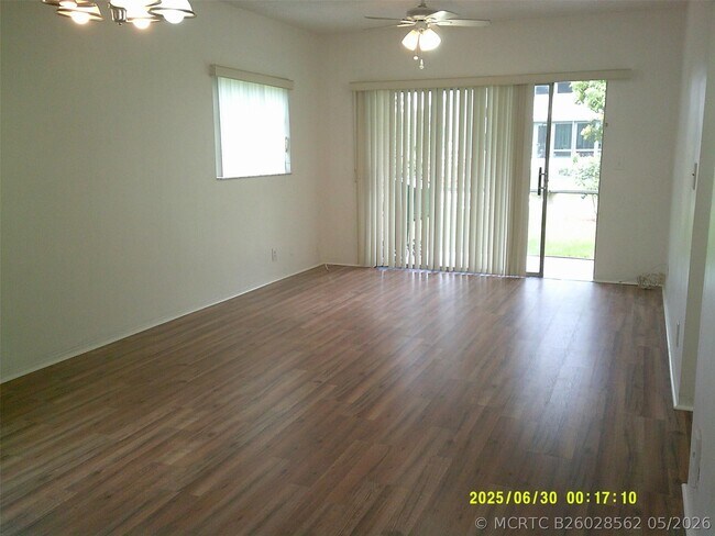 Photo - 5800 Margate Blvd Unit 411-4