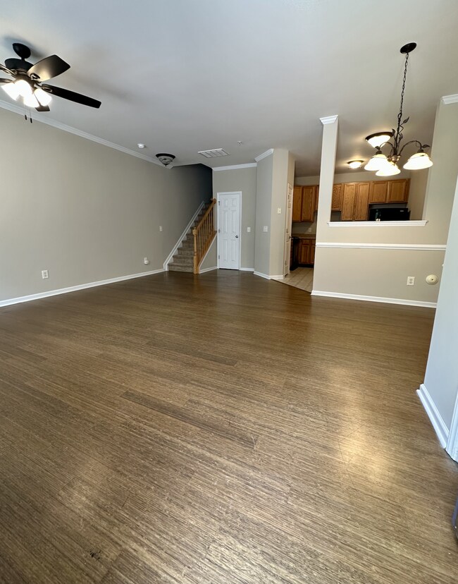 Spacious 3-Bed Townhouse in Raleigh