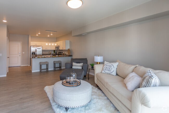 1BR, 1BA, Orion - 785SF