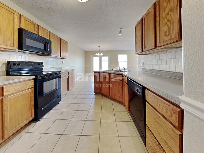 Photo - 16938 Maraschino Dr