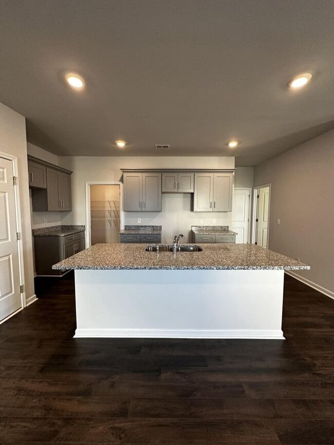 Photo - 3263 Colonel Ct