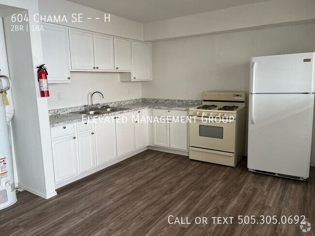 Building Photo - 604 Chama St SE Unit H Rental