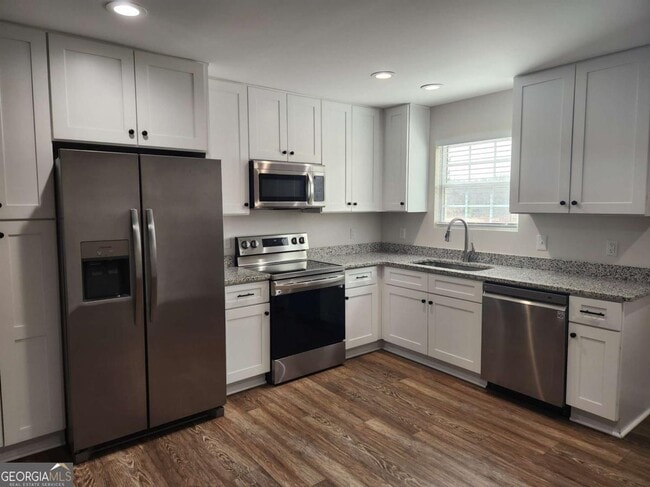 Photo - 2465 Oak Grove Rd