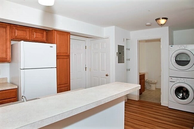 Photo - Nashua Investors