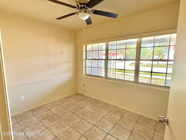 Photo - 316 E Strawbridge Ave