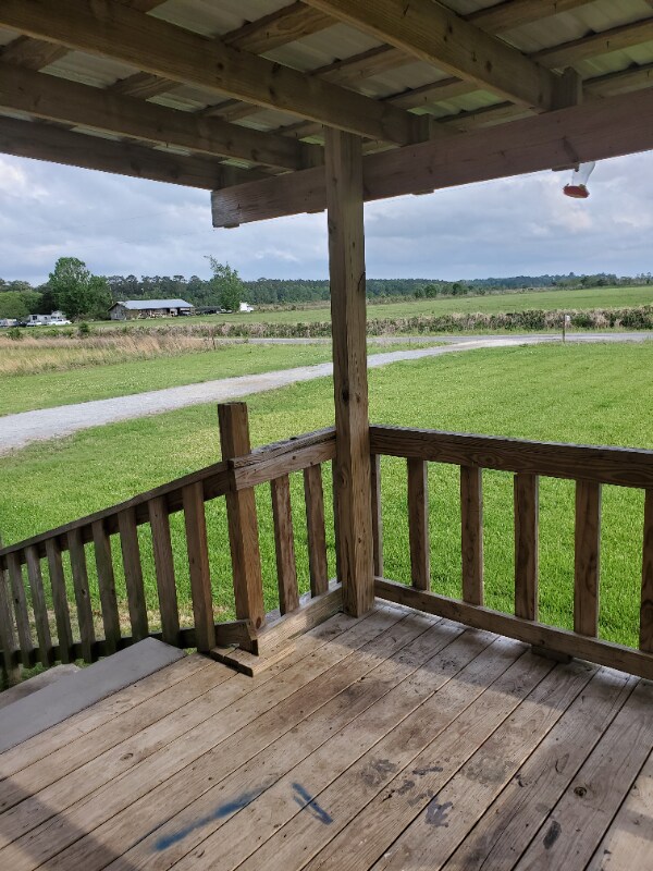 Photo - 857 Briscoe Rd