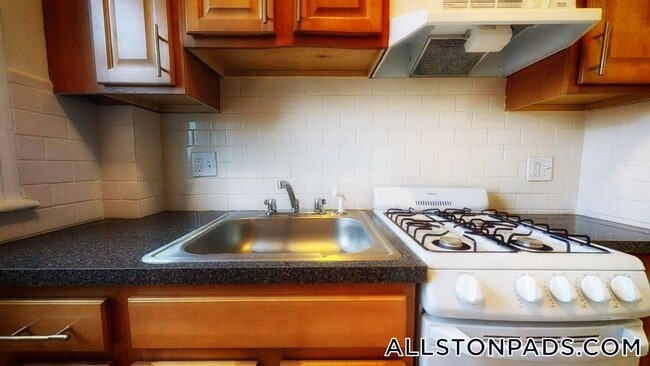 Photo - 1160 Commonwealth Ave Unit 16