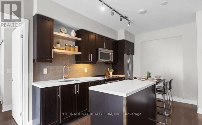 Photo - 525 Adelaide St W Unit Lph35