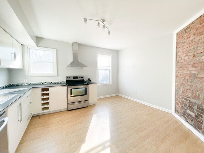 Photo - 2621 S 18th St Unidad Top