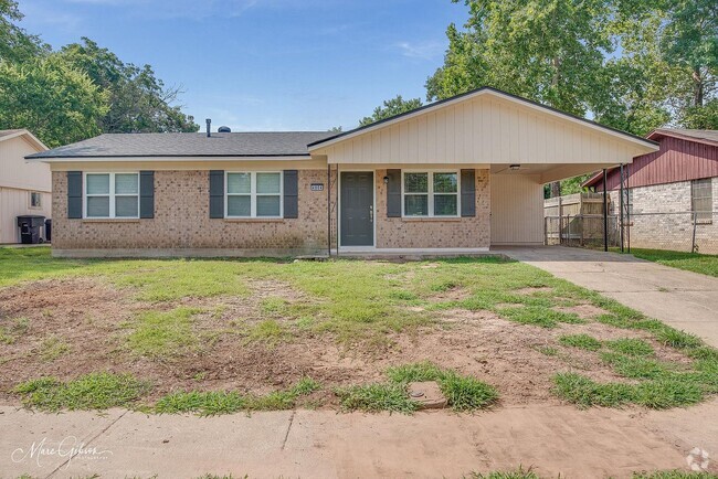 Building Photo - 4804 Birdwell Ln Rental