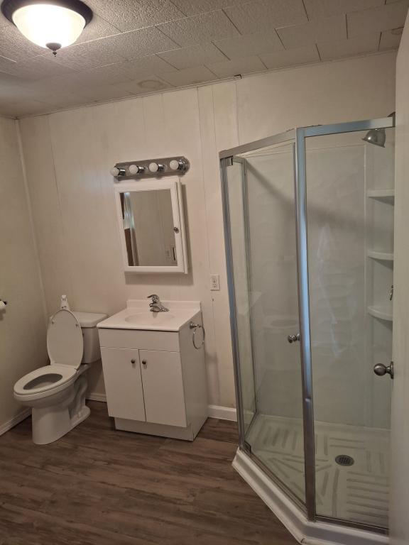 Photo - 210 Conger Ave