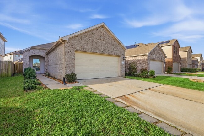 Photo - 6444 Wenlock Dr