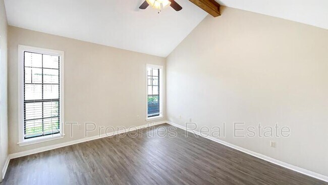 Photo - 2901 Pueblo Ct S