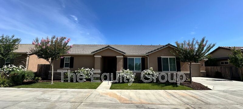 Photo - 4740 W Flagstaff Ave