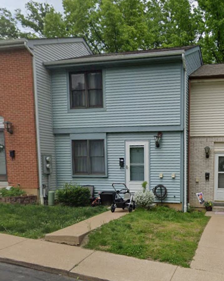 Photo - 11 Dubois Ct