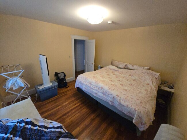 Photo - 283 Lowell Ave Unit 1