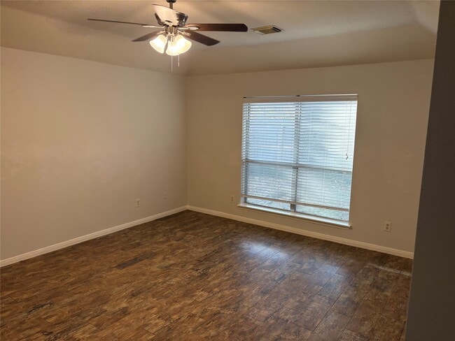 Photo - 9327 Cabin Creek Dr