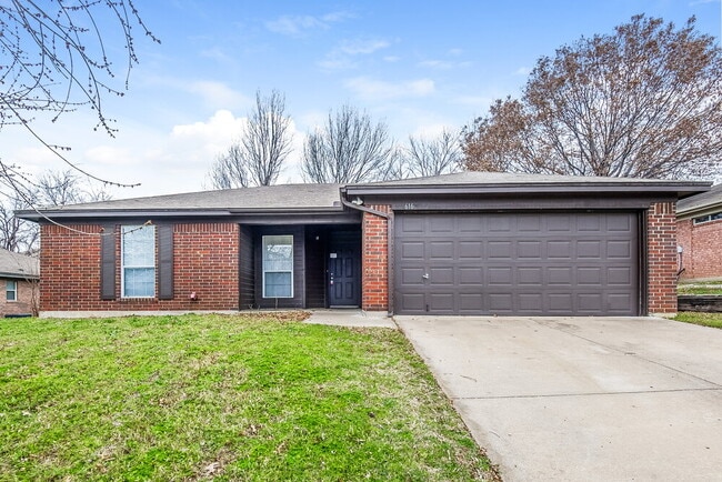 Photo - 616 Cumberland Dr House