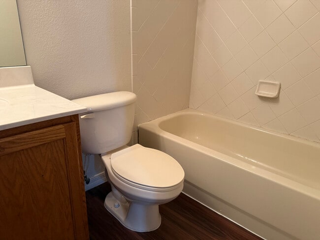 Photo - 6530 Lake Pembroke Pl