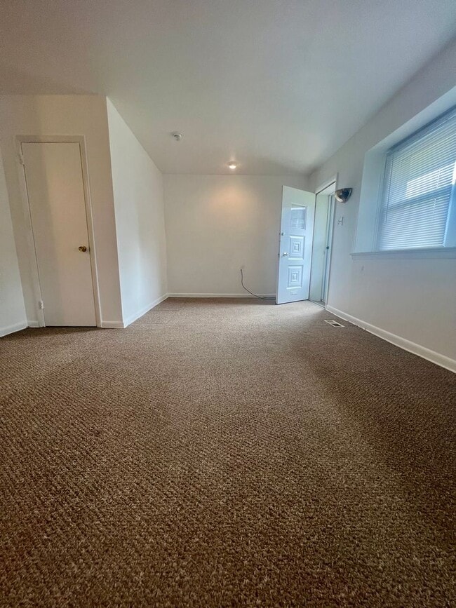 Photo - Stunning 2-Bedroom Apartment in Rhawnhurst! Available NOW!