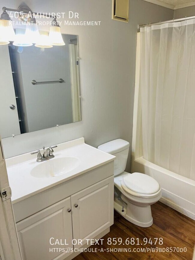 Photo - 405 Amhurst Dr