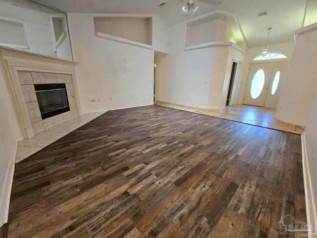 Photo - 4219 Spindlewick Dr