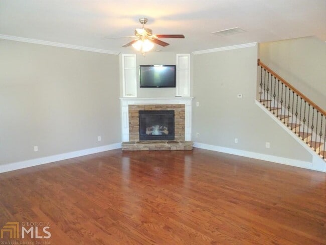 Photo - 71 Covington Terrace