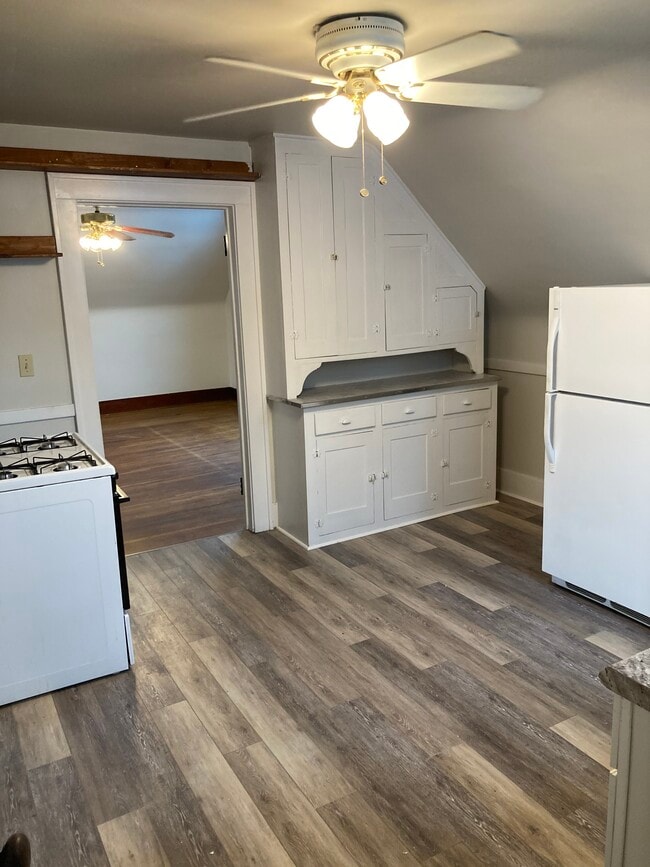 Photo - 1335 W 24th St Unit 2