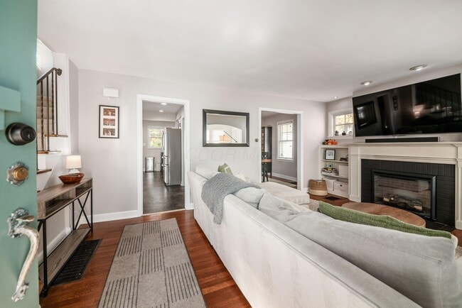 Photo - 190 E Dominion Blvd