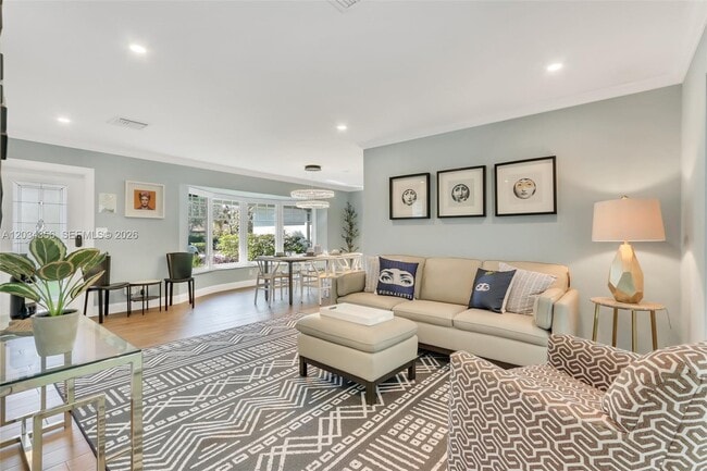 Photo - 5800 NE 15th Ave