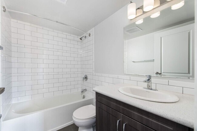 Photo - 19-21 Dalegrove Dr