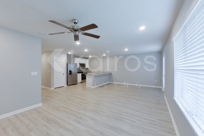 Photo - 4758 Malay Cir