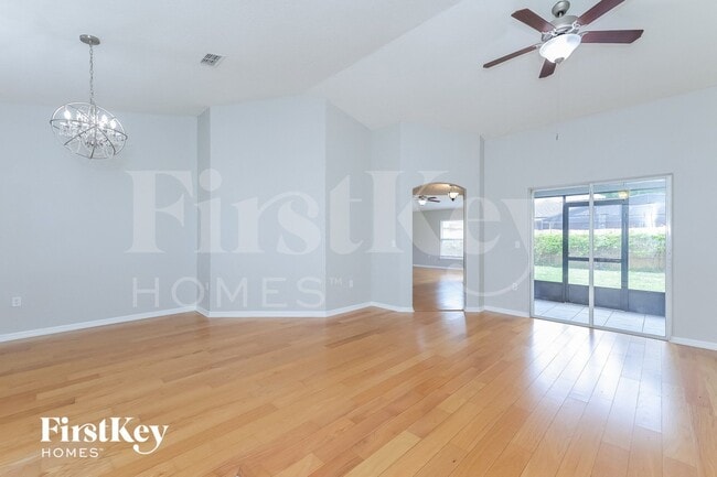 Photo - 506 Cardinal Dr