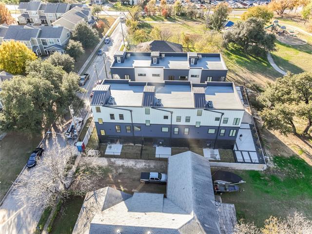 Photo - 1105 Poindexter St