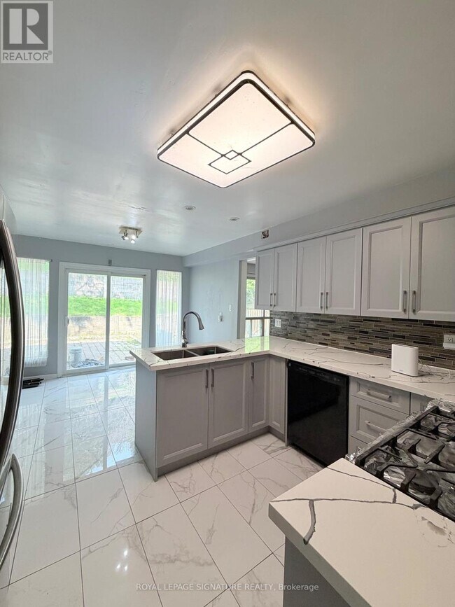 Photo - 41 Broadbridge Dr
